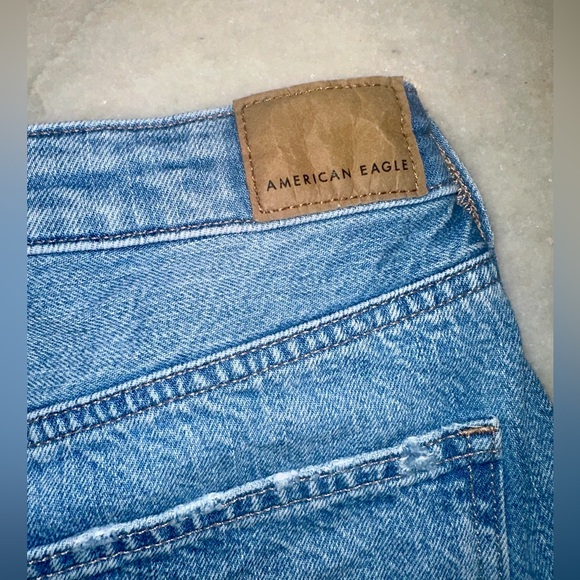 🔹American Eagle Women’s Denim Shorts - Picture 5 of 6